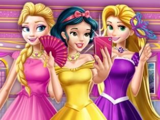 poster of Princesses At Masquerade game